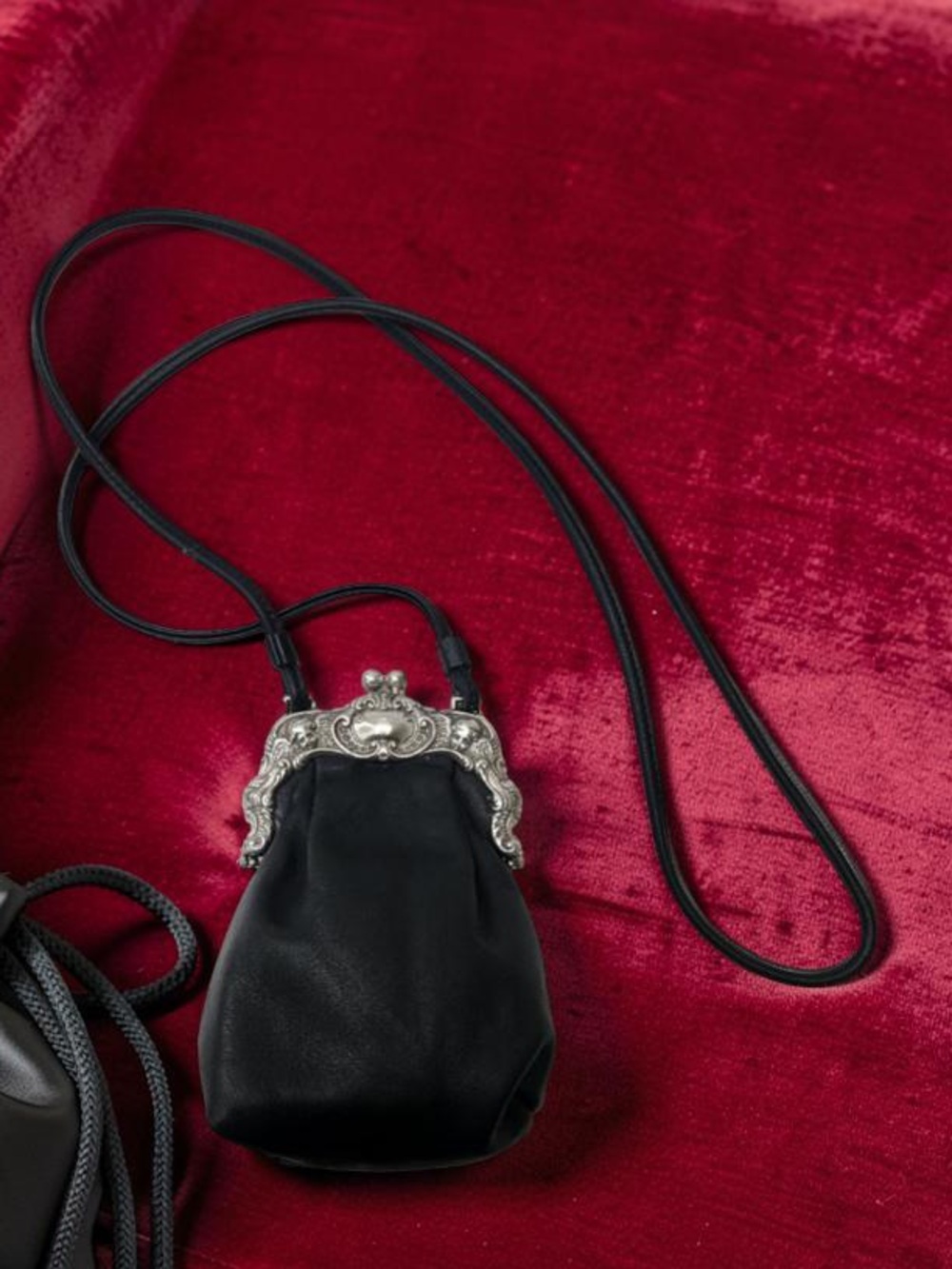 Brighton One World Small Stacy black leather crossbody bag purse silver kisslock